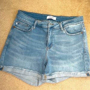 Judy Blue 1XL denim shorts